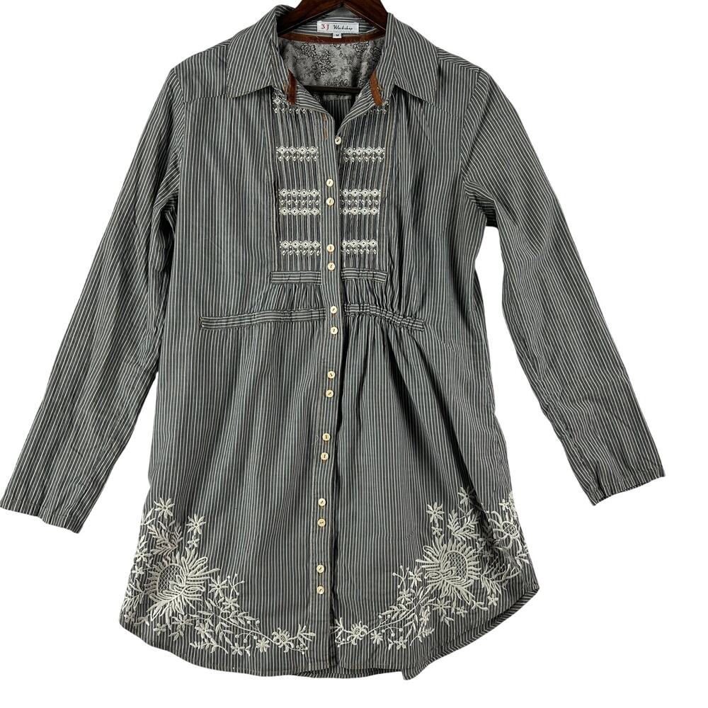 Johnny Was 3J Workshop Womens SZ M Gray Pinstripe Embroidered Tunic Blouse